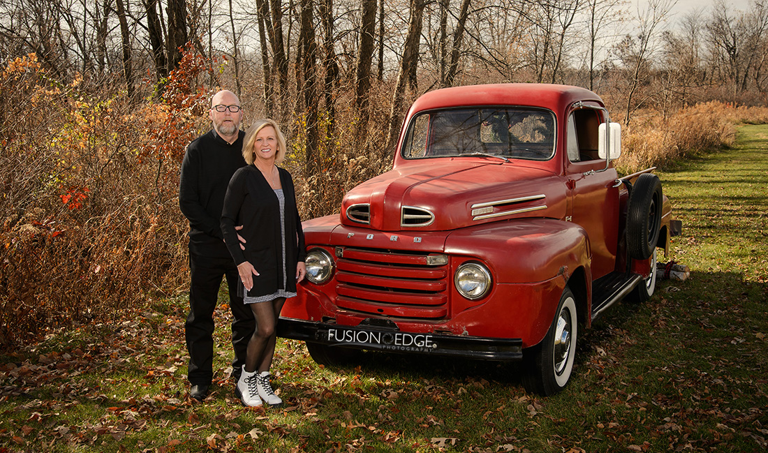 Vintage Red Truck Holiday Session  | Payne_051.jpg