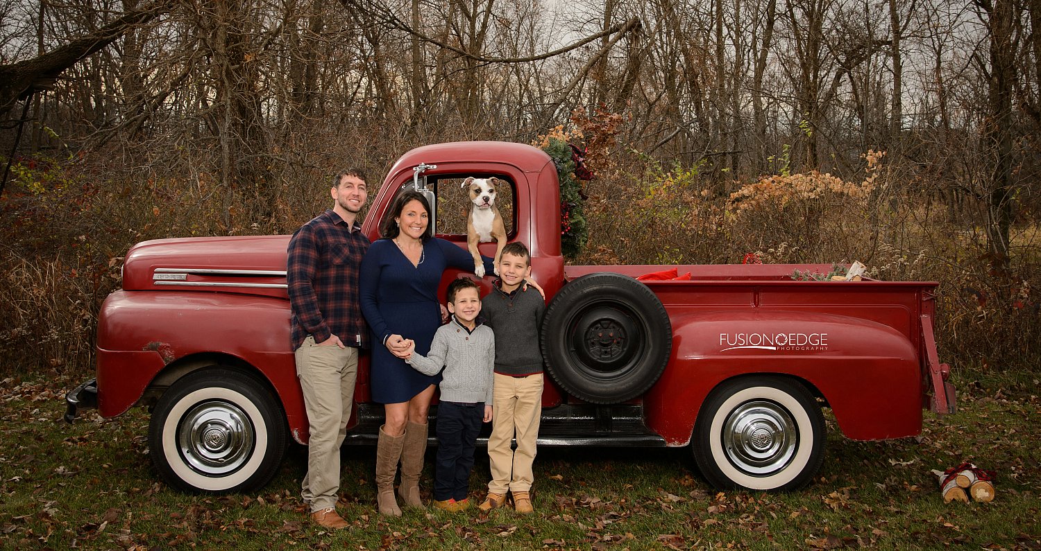 Vintage Red Truck Holiday Session  | Merta_072order.jpg