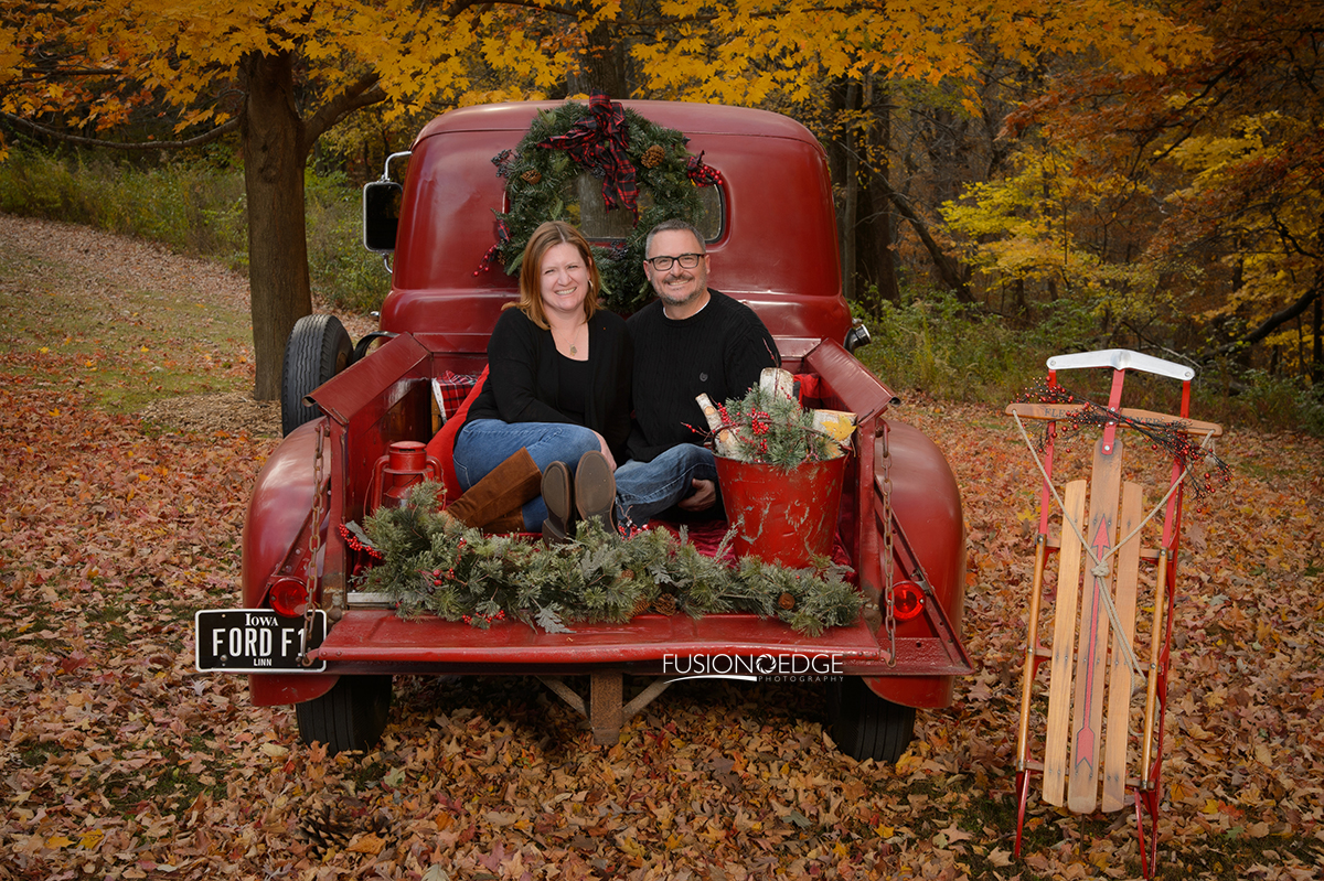 Vintage Red Truck Holiday Session  | VintageRedTruckPhotos.jpg