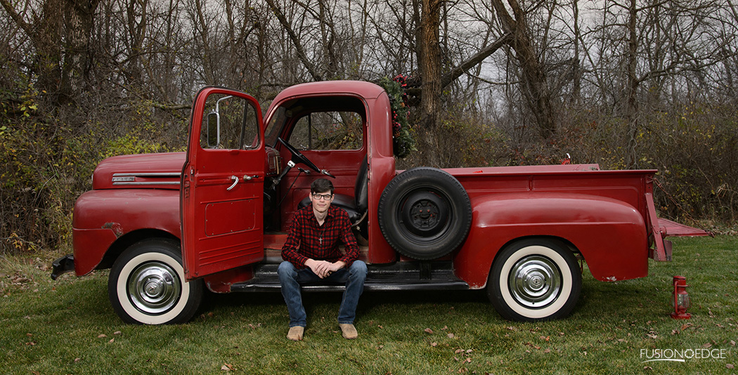 Vintage Red Truck Summertime Session | Lilly_031.jpg